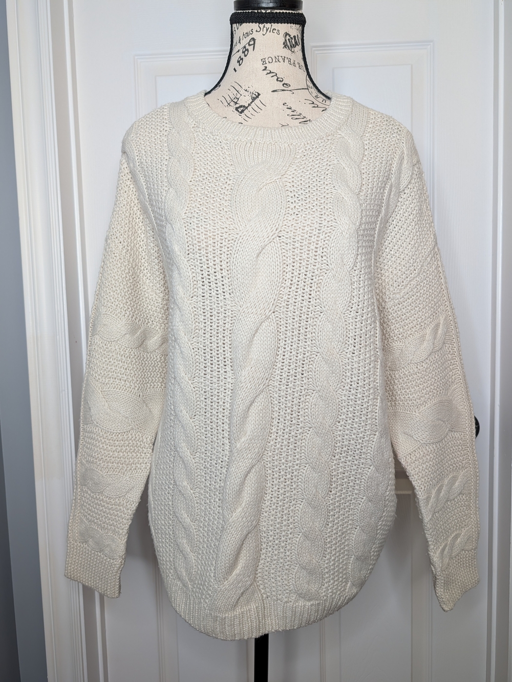 Suzy Shier Cream Cable Knit Sweater Classic Cozy Pullover Women's Size L